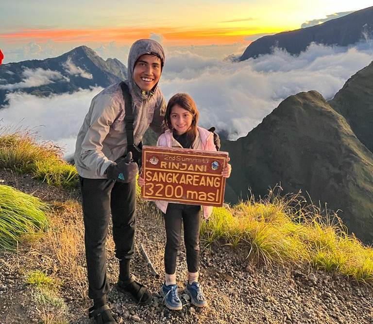 tetebatu trek