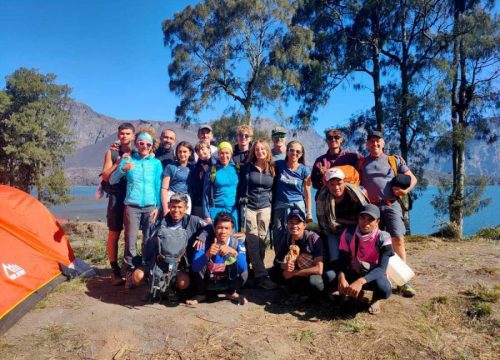 4D-3N Trekking Rinjani Sembalun Summit – Lake