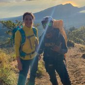 Climbing Rinjani one day